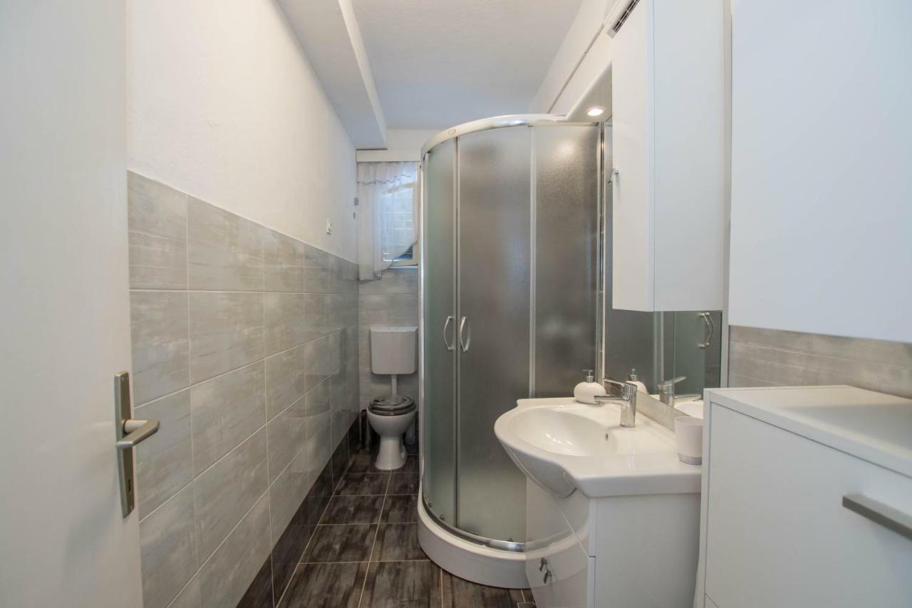 Apartment Cherie Trogir Exterior foto