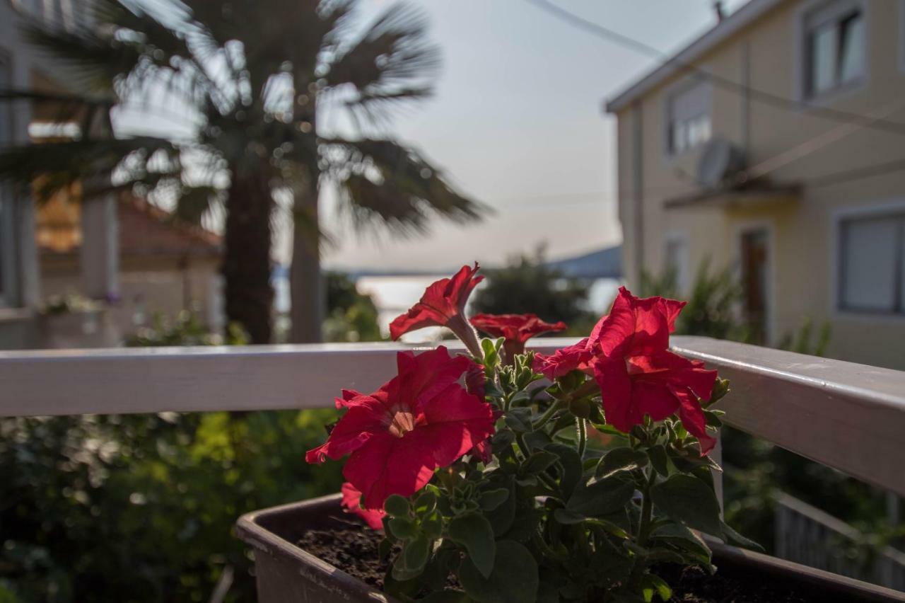 Apartment Cherie Trogir Exterior foto