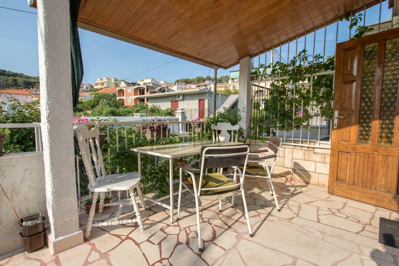 Apartment Cherie Trogir Exterior foto